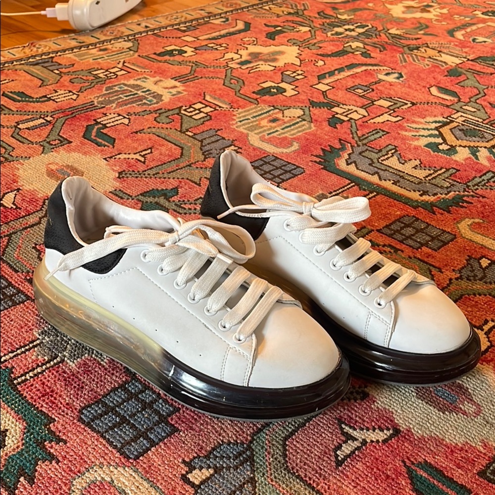Alexander McQueen Oversized  Women's Larry Trainers